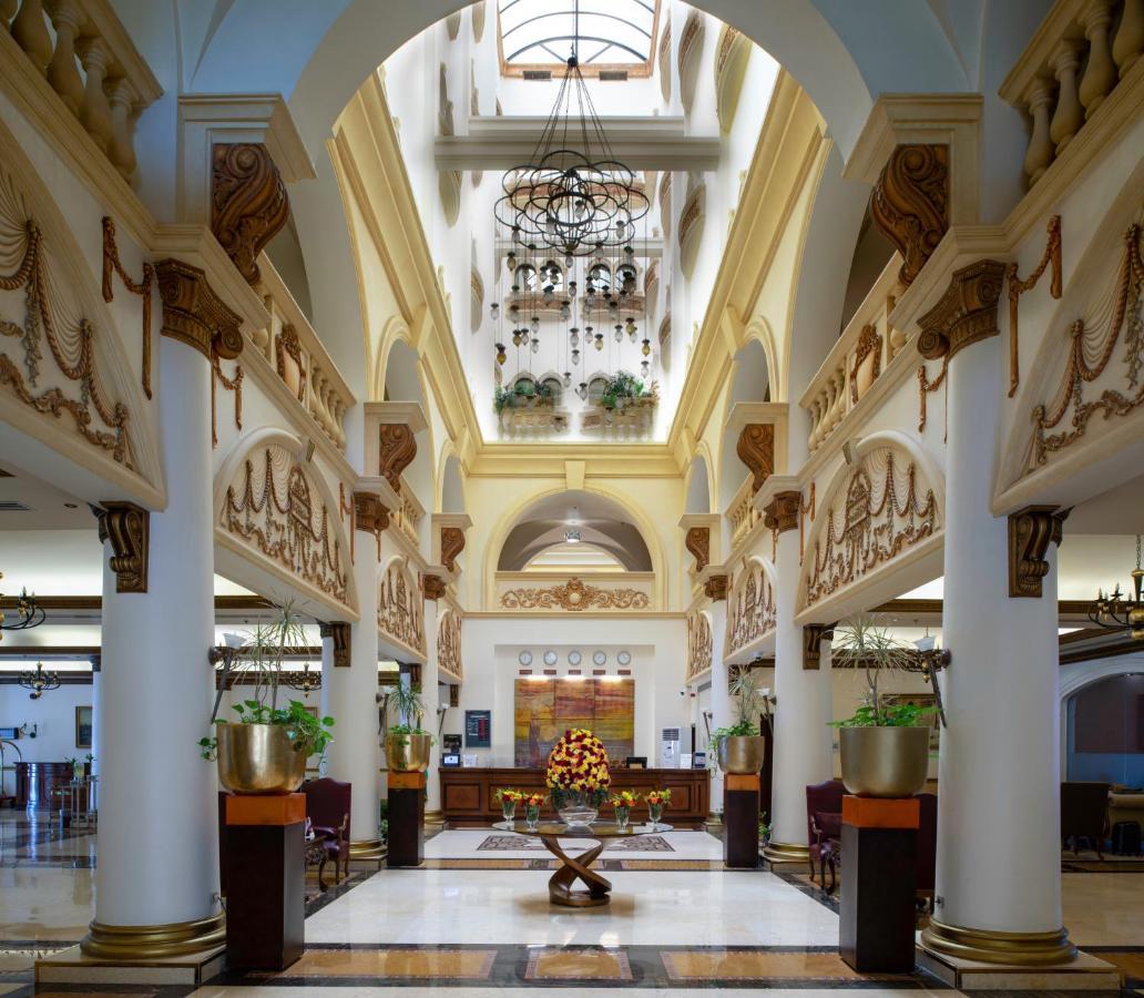 Movenpick Hotel Jeddah Exterior photo